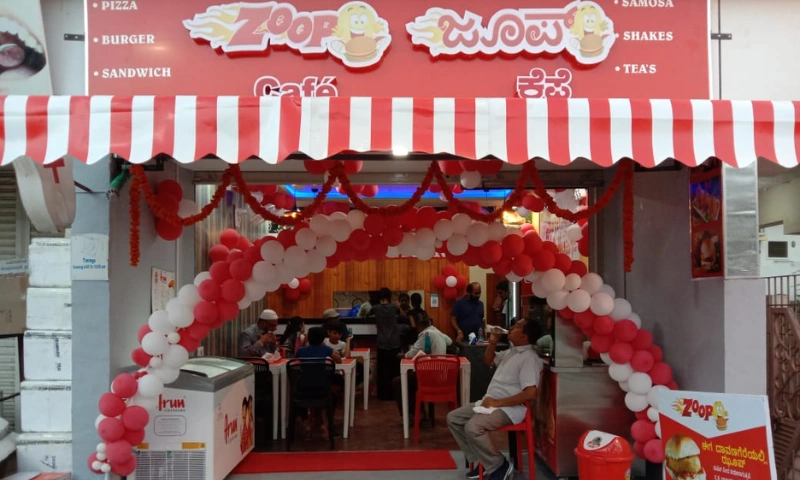 Zoop cafe फ्रेंचाइजी  